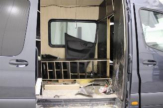 Mercedes Sprinter  picture 19