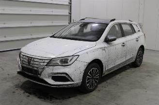 disassembly passenger cars MG MG5  2022/10