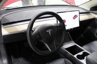 Tesla Model 3  picture 8