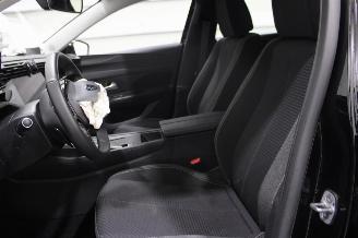Peugeot 308  picture 10