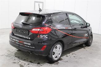 Ford Fiesta  picture 3