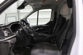 Ford Transit Custom  picture 10