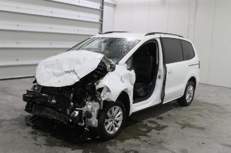 krockskadad bil auto Seat Alhambra  2022/5