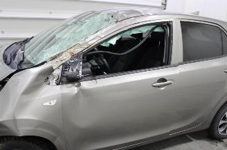 Kia Picanto  picture 6