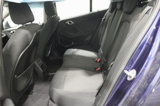 BMW 1-serie 118 picture 11