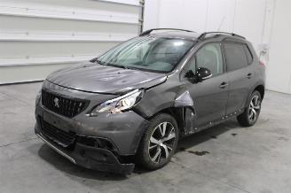 krockskadad bil auto Peugeot 2008  2019/9