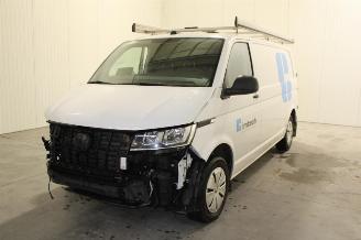 Voiture accidenté Volkswagen Transporter T6 2022/3