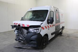 Coche accidentado Renault Master  2020/6