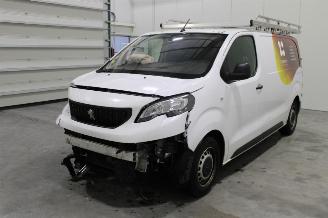 uszkodzony samochody osobowe Peugeot Expert  2022/2