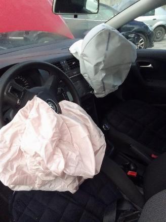 Volkswagen Polo  picture 9