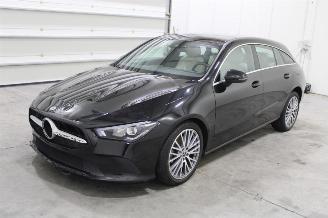 damaged passenger cars Mercedes Cla-klasse CLA 200 2022/6
