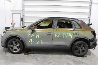 Audi Q3  picture 6
