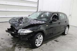 Vrakbiler auto BMW 1-serie 116 2011/3