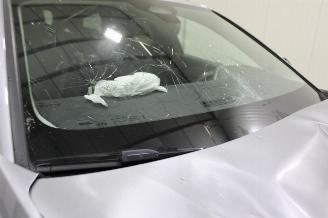 Peugeot 308  picture 9