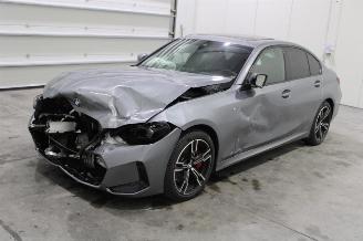 Damaged car BMW 3-serie 320 2025/6