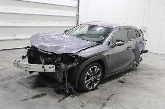 Uttjänta bilar auto Lexus UX  2021/11