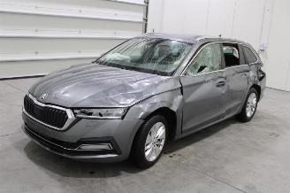 Uttjänta bilar auto Skoda Octavia  2023/5