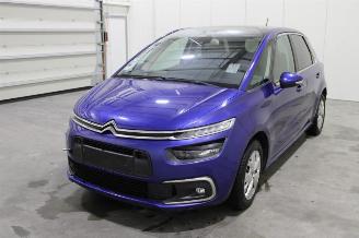 disassembly passenger cars Citroën C4  2018/3