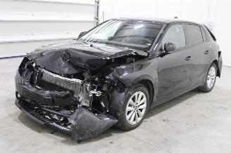 Vrakbiler auto Opel Astra  2022/12