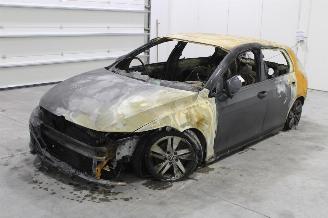 disassembly passenger cars Volkswagen Golf  2022/1