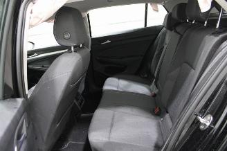 Volkswagen Golf  picture 8
