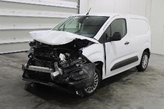 Coche accidentado Toyota ProAce CITY 2024/5