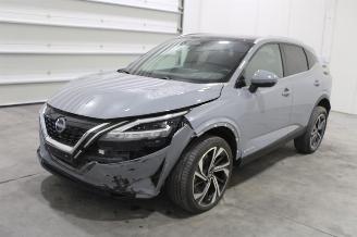 Vaurioauto  passenger cars Nissan Qashqai  2024/4