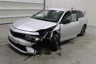 krockskadad bil auto Opel Astra  2024/10