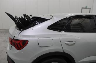 Audi Q3  picture 10