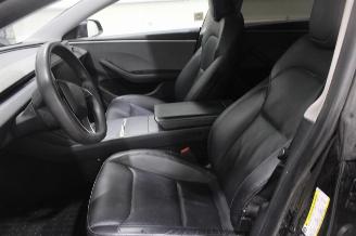Tesla Model 3  picture 9