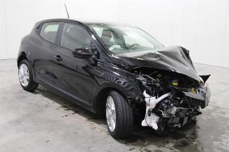 Renault Clio  picture 2