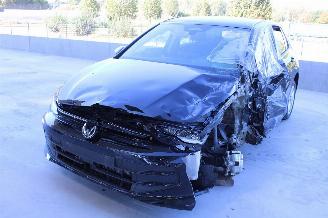 Vrakbiler auto Volkswagen Golf  2025/12