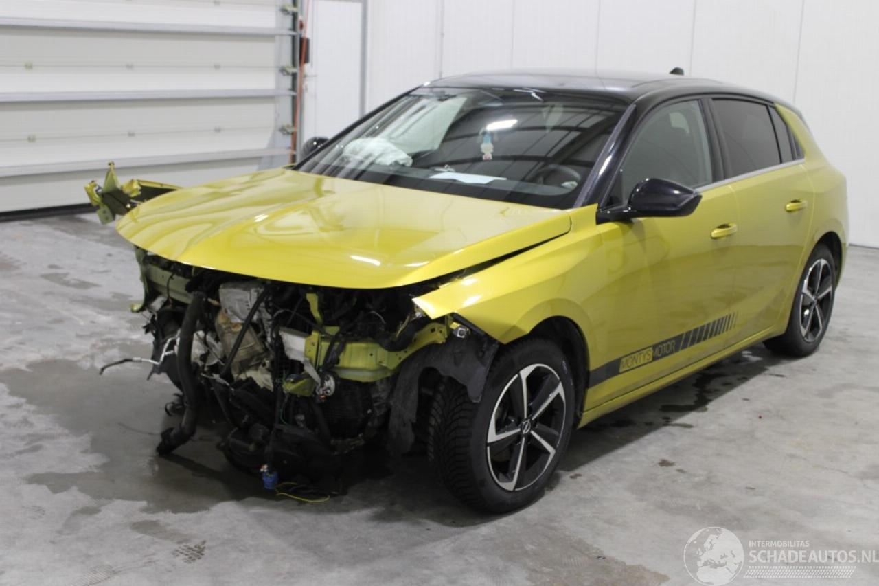 Opel Astra 