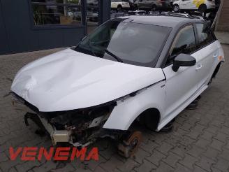 Uttjänta bilar auto Audi A1 A1 Sportback (8XA/8XF), Hatchback 5-drs, 2011 / 2018 1.4 TFSI ACT 16V 2015/1