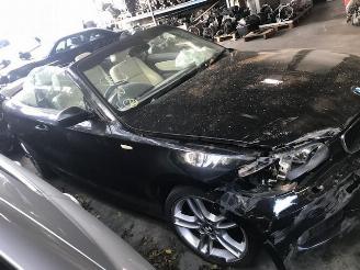 skadebil auto BMW 1-serie 2000cc - benzine - 6vit  - cabrio 2011/1