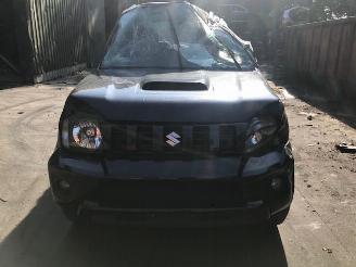 Uttjänta bilar auto Suzuki Jimny benzine / 1300cc / 2013 2013/1