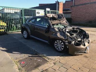 skadebil bedrijf Volkswagen Beetle 1200CC - BENZINE - 77KW 2013/1