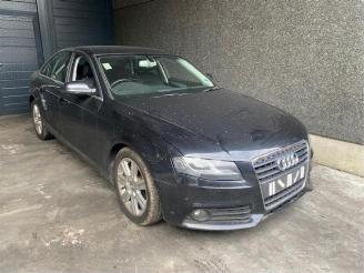Vrakbiler auto Audi A4  2010/8