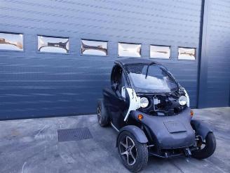 Démontage voiture Renault Twizy Brommobiel 2012 45 BRM  Elektrisch  4kW (5pk) RWD 2012-04 2020/5