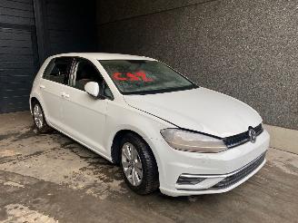Autoverwertung Volkswagen Golf Golf VII (AUA) Hatchback 2012 / 2019 1.0 TSI 12V Hatchback  Benzine 999cc 81kW (110pk) FWD 2017/7