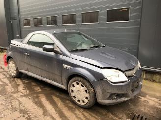 Autoverwertung Opel Tigra Twin Top Cabrio 2004 / 2010 1.4 16V Cabrio  Benzine 1.364cc 66kW (90pk) FWD 2006/3