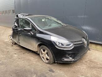 Démontage voiture Renault Clio IV (5R) Hatchback 5-drs 2020 0.9 Energy TCE 75 12V Hatchback  Benzine 898cc 56kW (76pk) FWD 2020/9