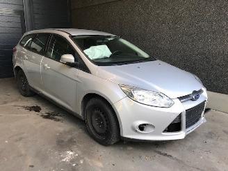 Purkuautot passenger cars Ford Focus III Wagon Combi 2010 / 2018 1.0 Ti-VCT EcoBoost 12V 100 Combi/o  Benzine 998cc 74kW (101pk) FWD 2014/4