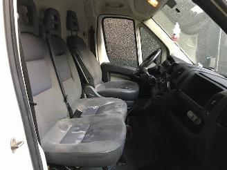 Citroën Jumper (U9) Van 2013 2.2 HDi 110 Euro 5 Bestel  Diesel 2.198cc 81kW (110pk) FWD picture 18