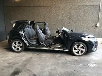 Audi A3 Sportback (GYS) Hatchback 5-drs 2021 1.0 30 TFSI 12V Hatchback 4Dr Benzine 999cc 81kW (110pk) FWD picture 2