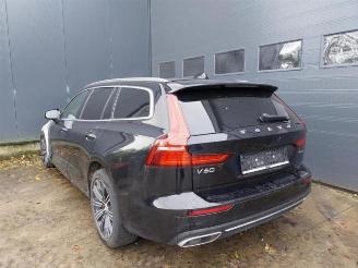 Uttjänta bilar auto Volvo V-60 V60 Cross Country II (ZZ), Combi, 2018 2.0 D3 16V AWD 2020/6