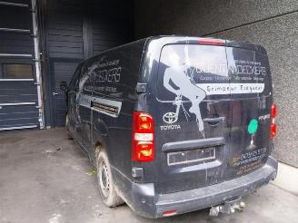 Vrakbiler auto Toyota ProAce ProAce, Van, 2016 2.0 D-4D 122 16V 2017/12
