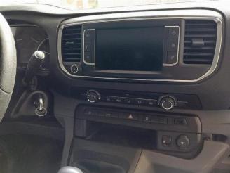 Toyota ProAce ProAce, Van, 2016 2.0 D-4D 122 16V picture 17