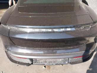 Porsche Taycan  picture 7