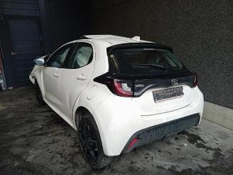 Vrakbiler auto Toyota Yaris Yaris IV (P21/PA1/PH1), Hatchback, 2020 1.5 12V VVT-i 2022/12